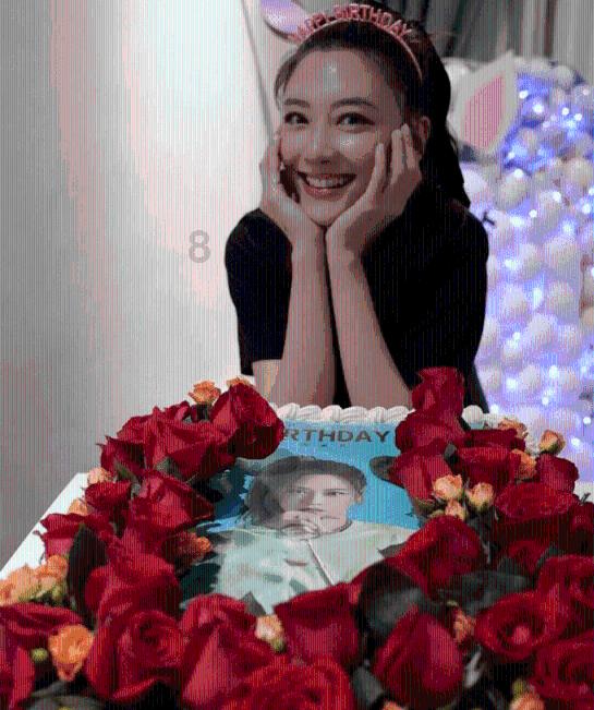 大唐时期的那些妇女，穿着打扮究竟有多开放呢？游戏画面