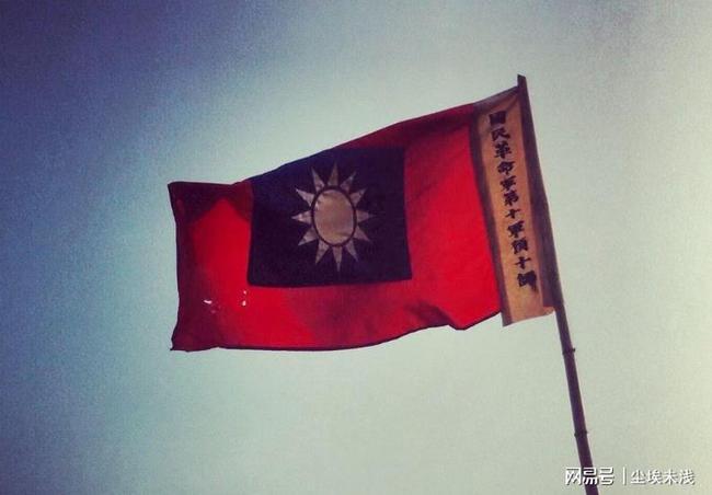 因为我不合群，他们这么对我，他们把我当过同学吗？