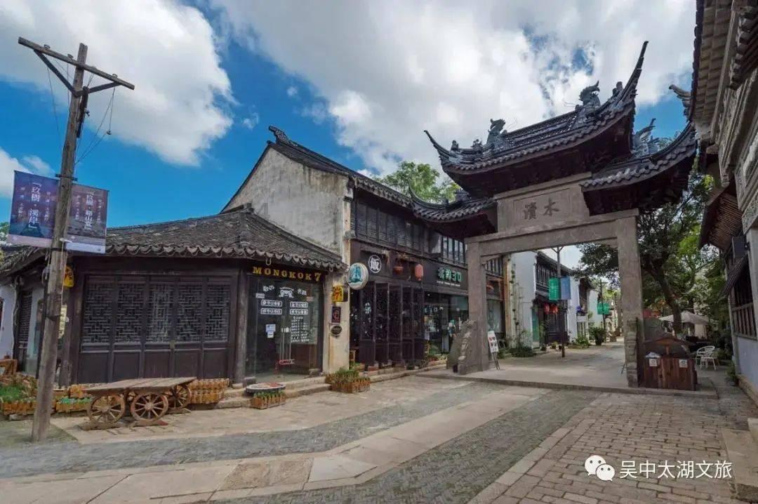 恐龙绝地逃生